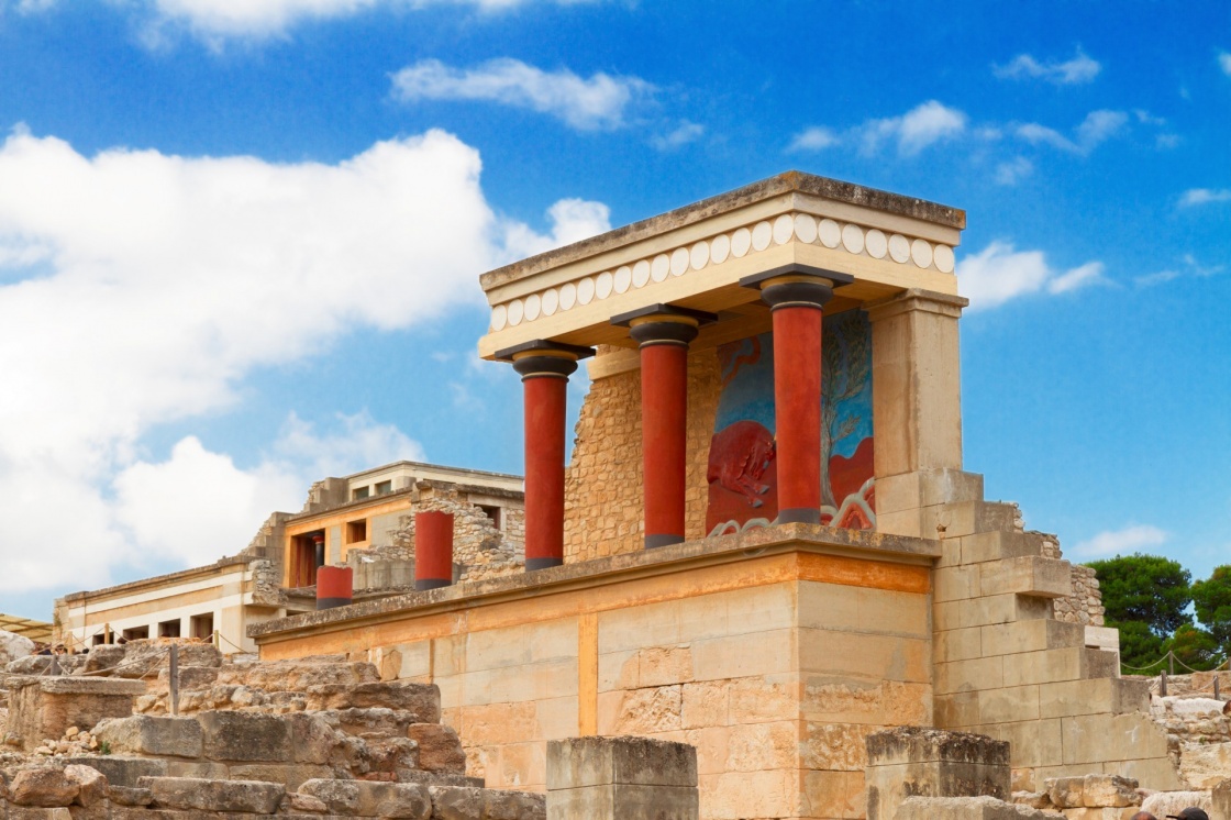 'ancient ruines of famouse Knossos palace at Crete, Greece' - Κρήτη